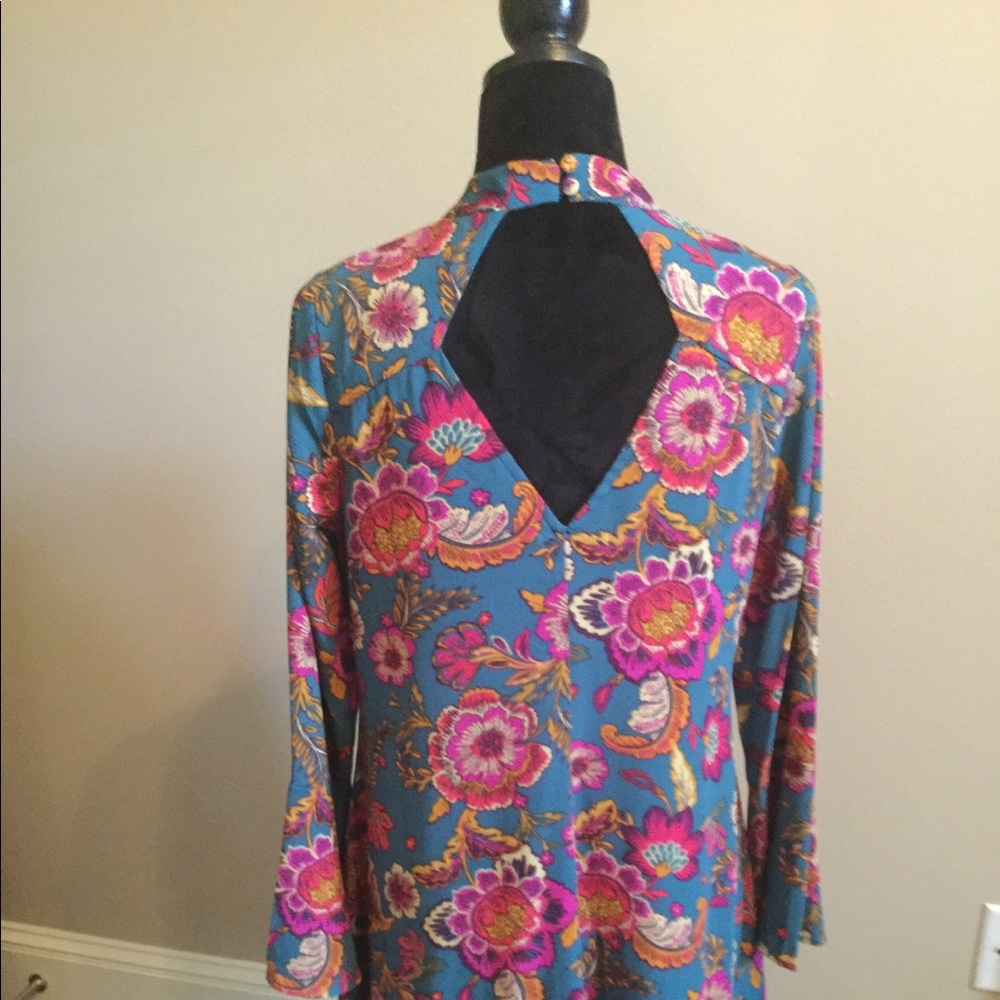 DRESS - Picture 2 of 2